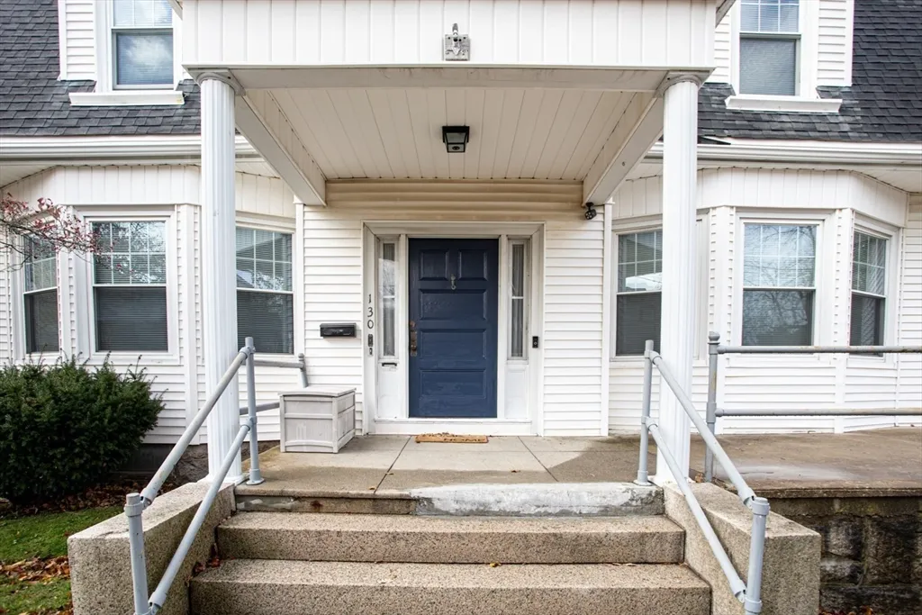 130 Underwood St, Fall River