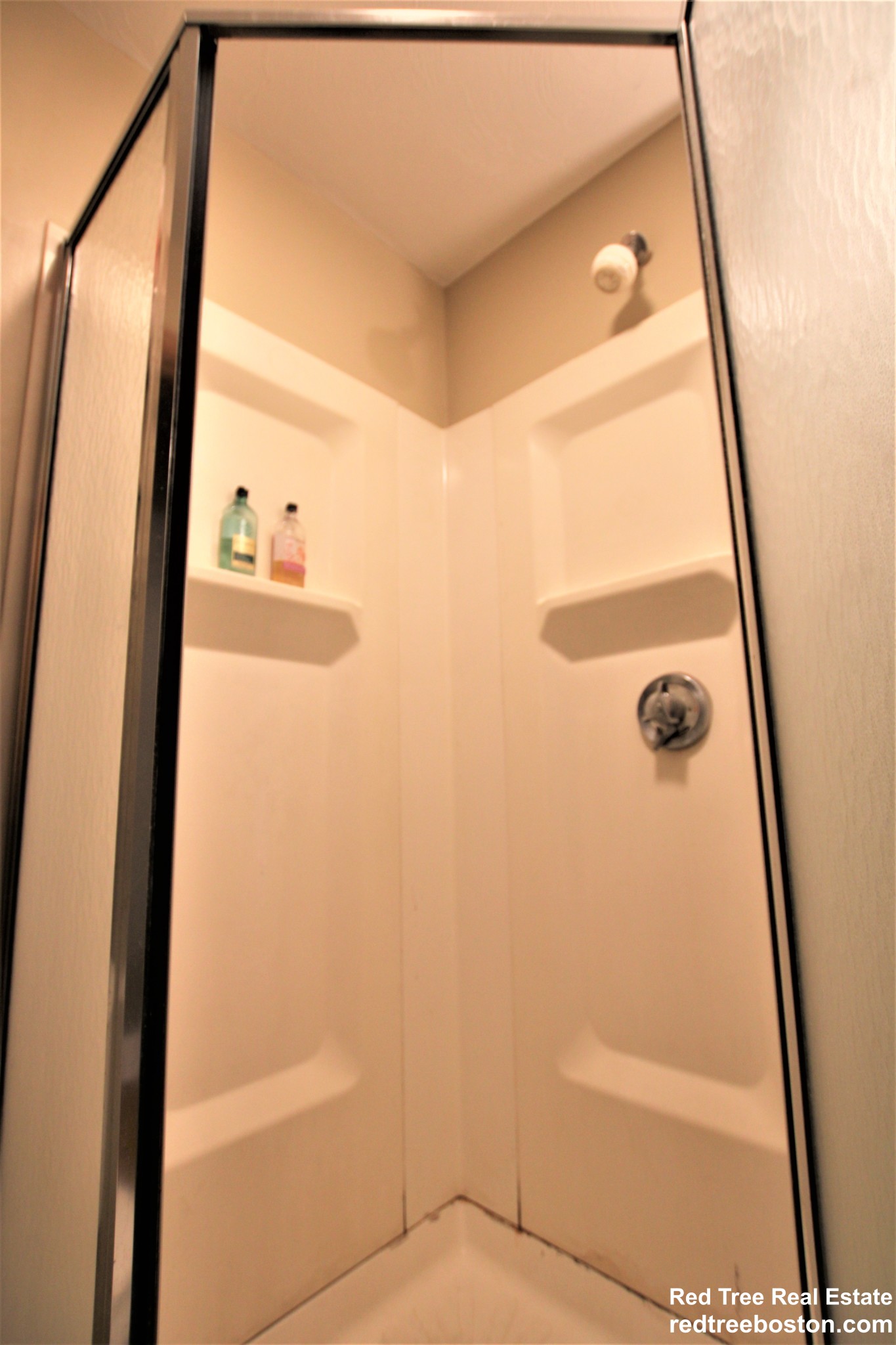 9 Sewall St, Roxbury