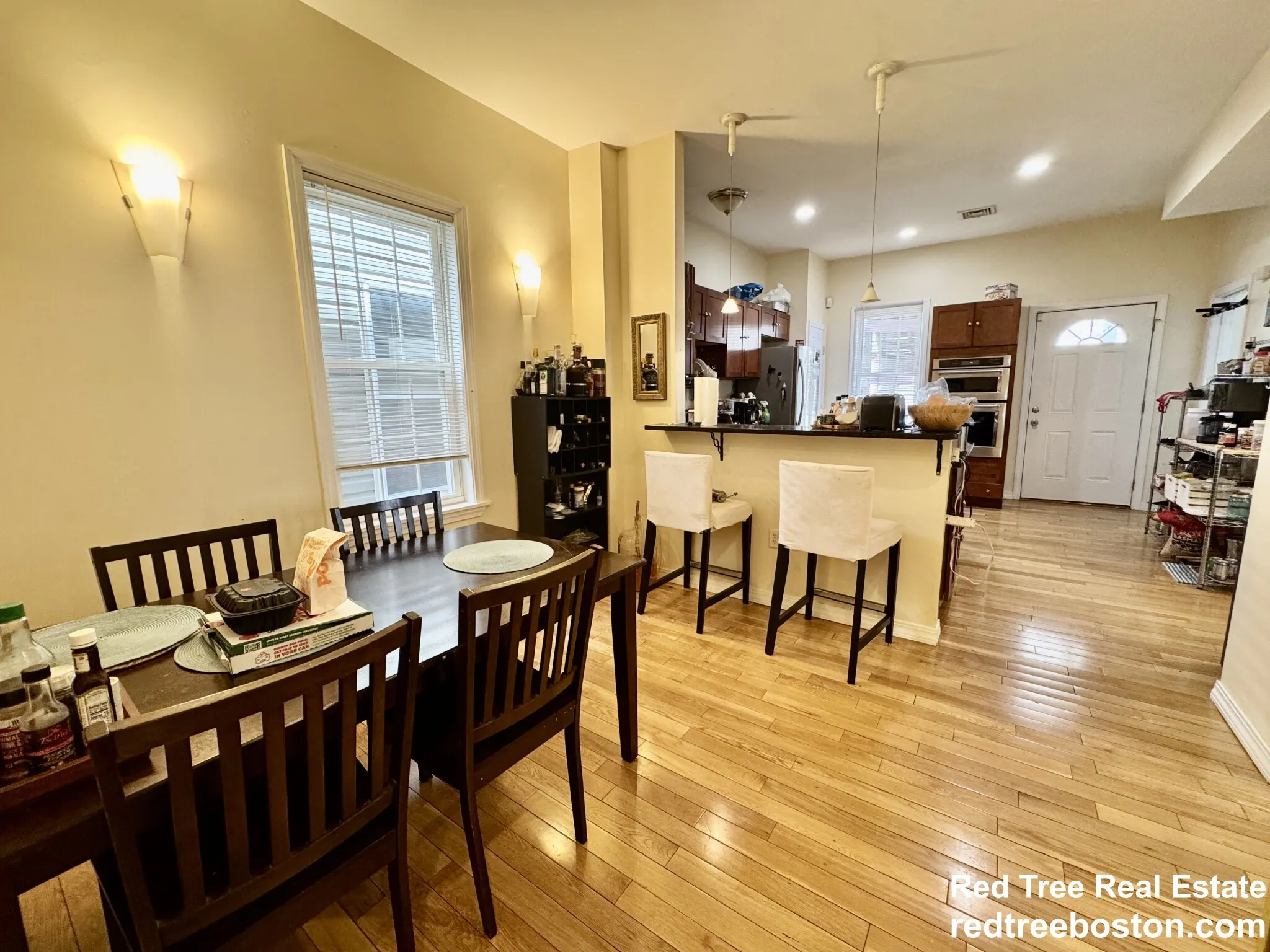 22 Elmore St, Roxbury