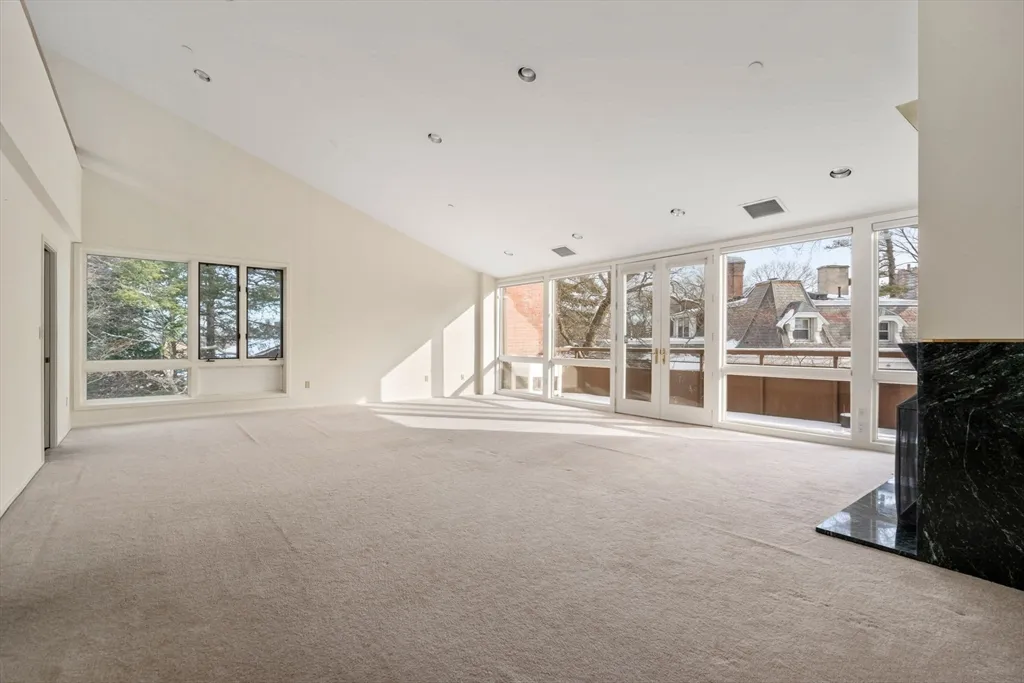 241 Perkins St, Jamaica Plain