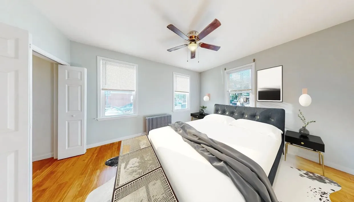 26 Chelsea St, East Boston