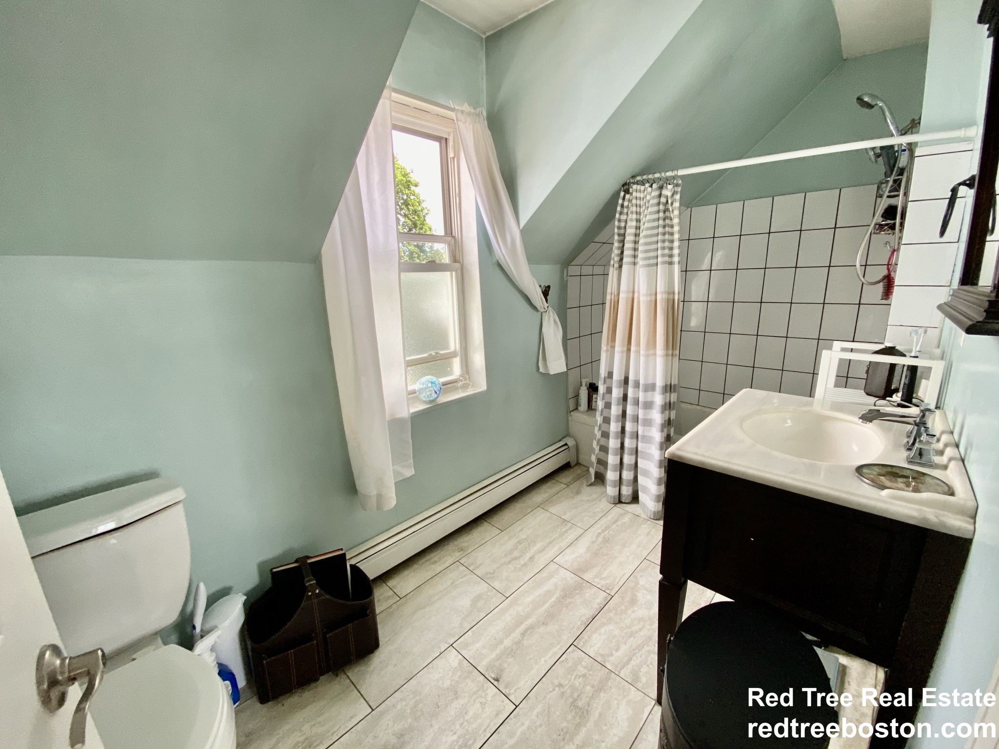 335 Baker St, West Roxbury