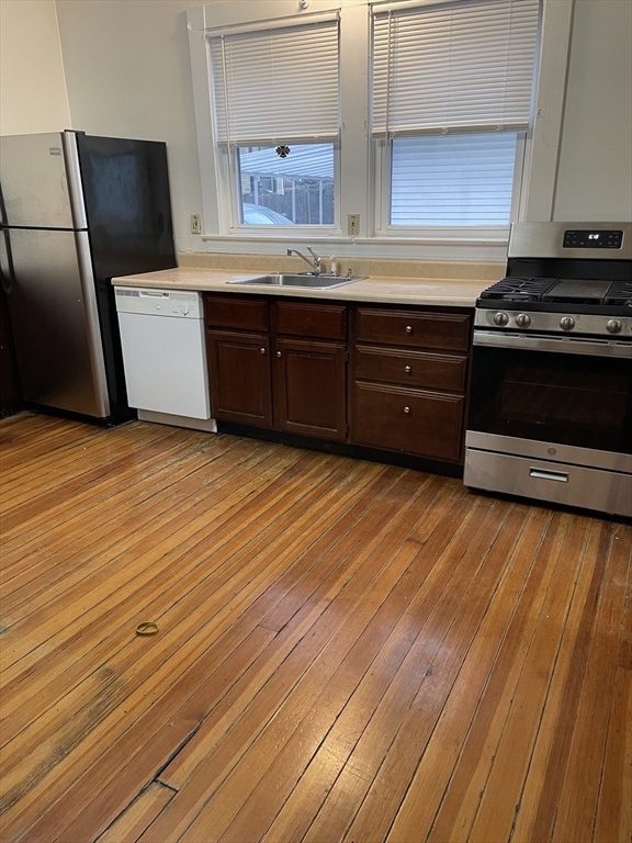 445 Washington St, Newton Corner