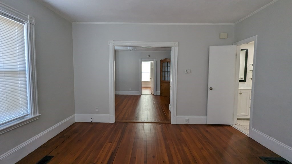 247 School St, Revere