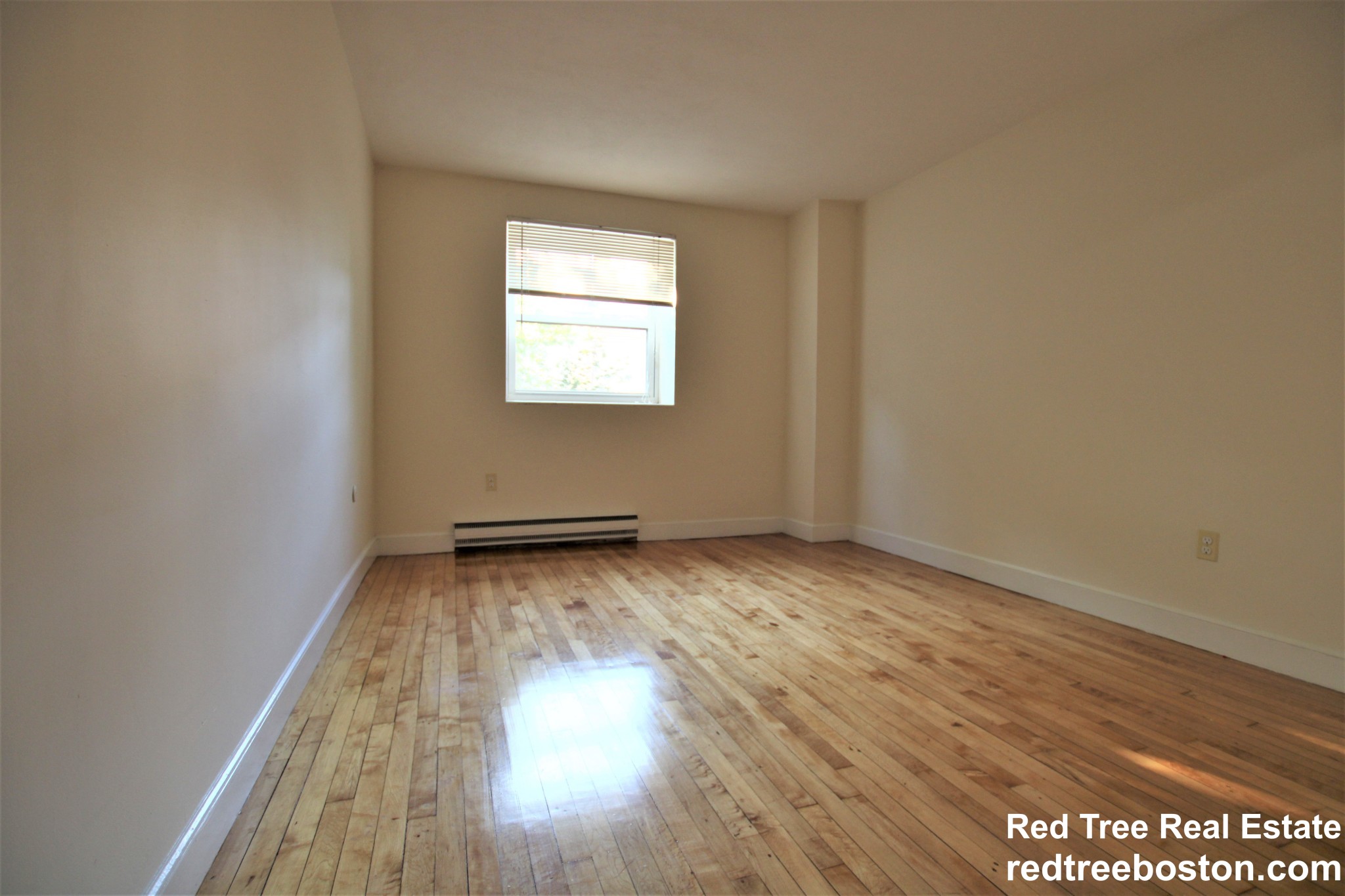 10 Armington St, Allston