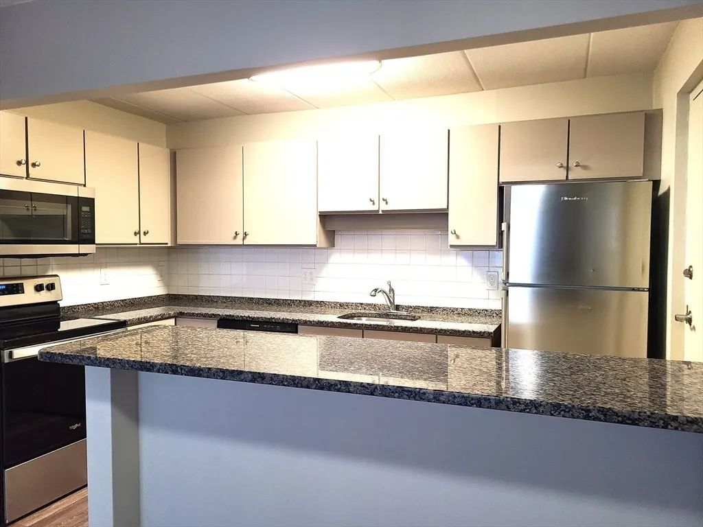 576 Washington St, Weymouth