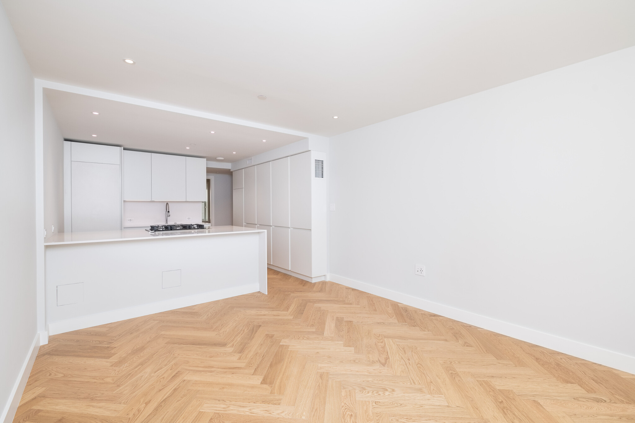 12 Commonwealth Ave, Back Bay