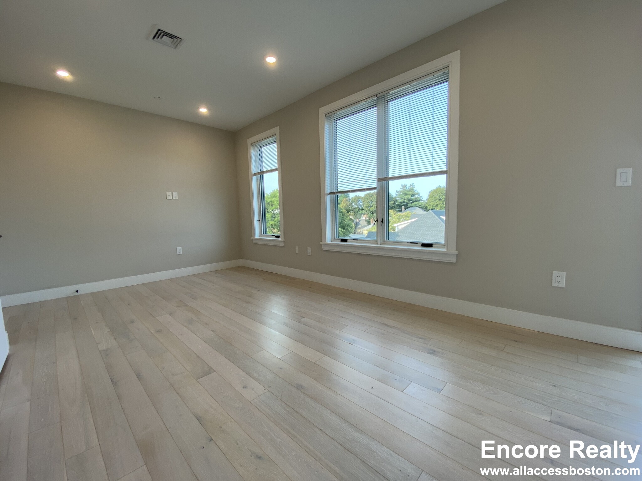 197 Green St, Jamaica Plain