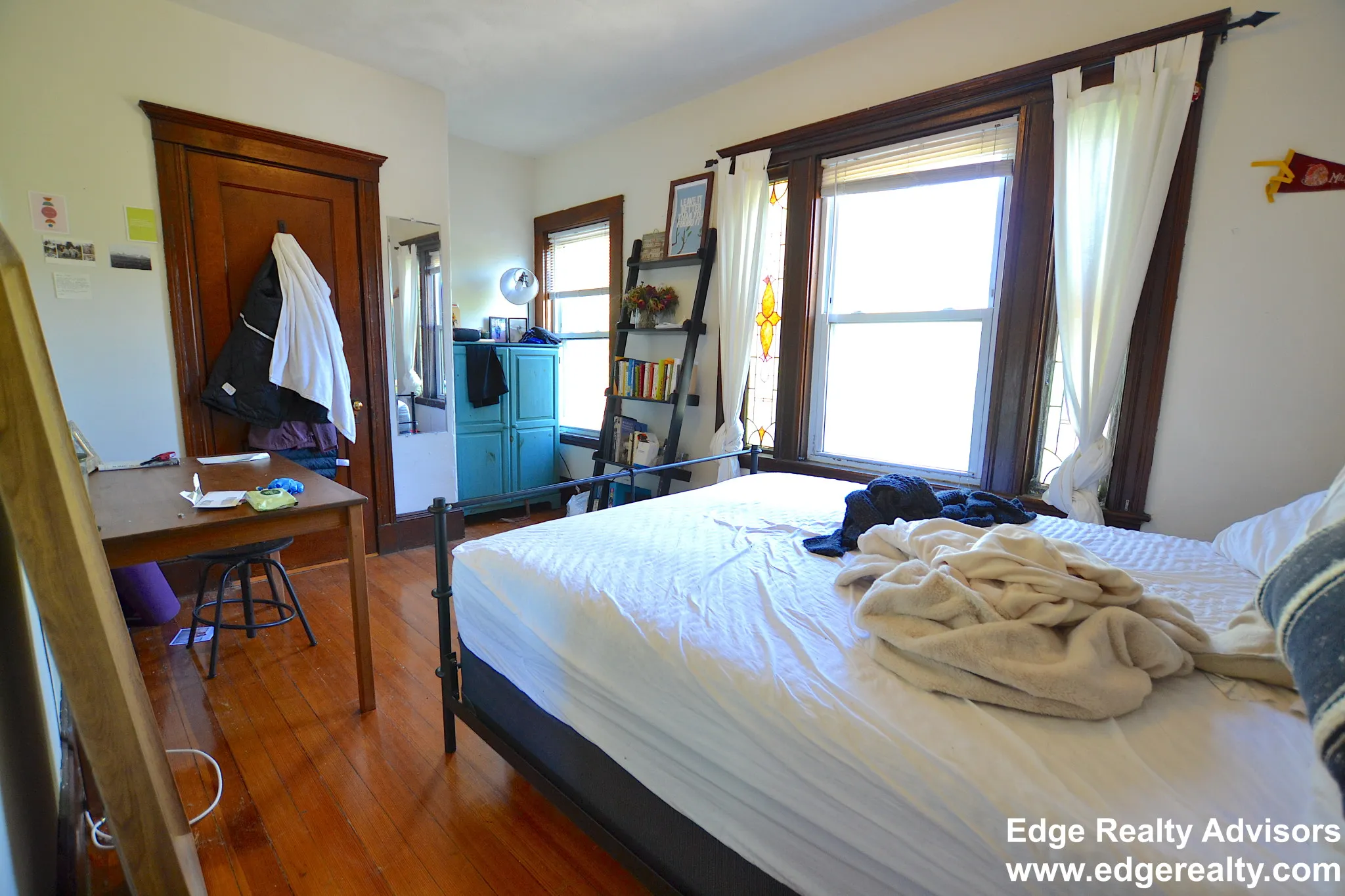 548 Washington St, Brighton