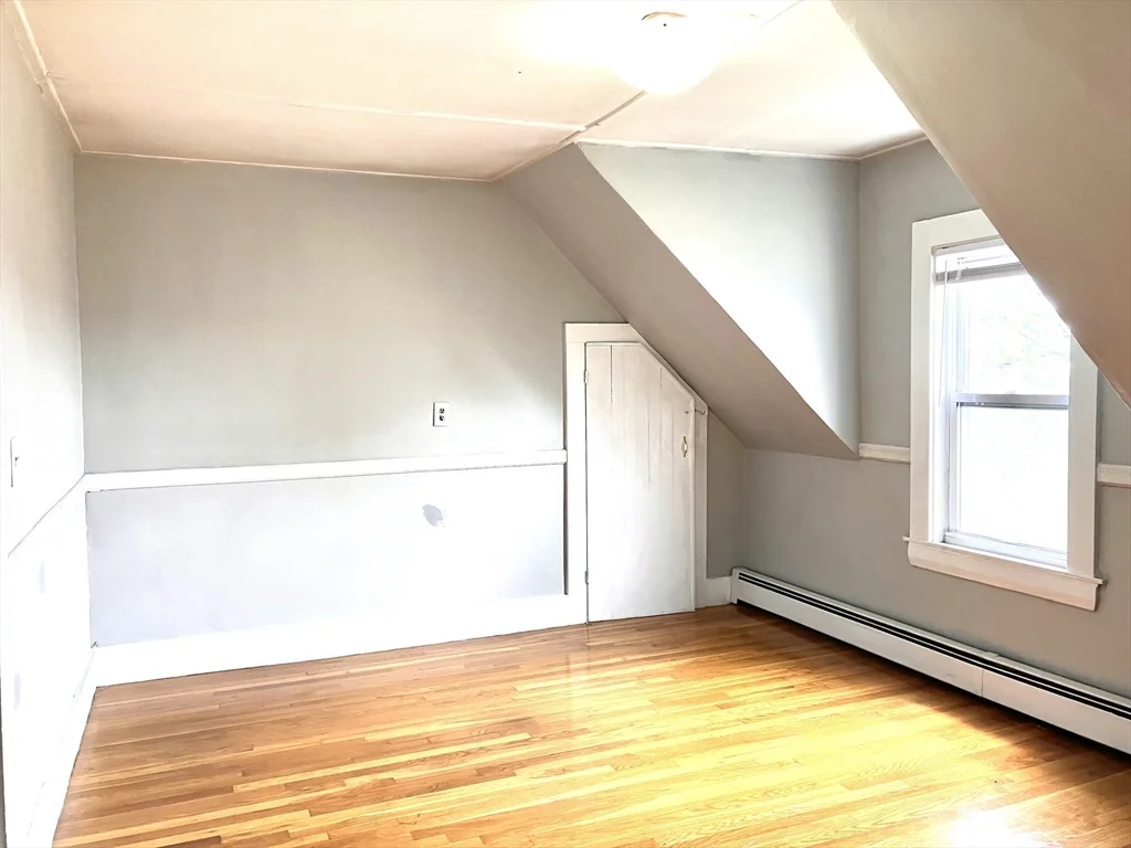 65 Kirtland, Lynn