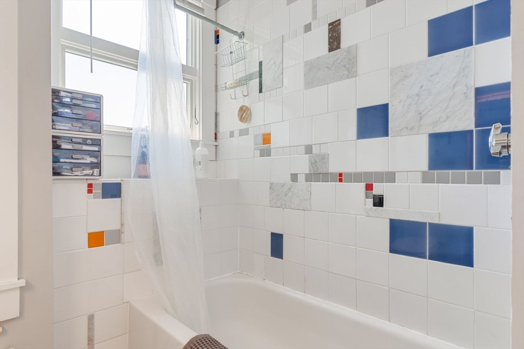 20 Glenwood Ave, Cambridgeport