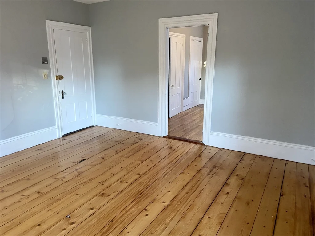 10 Cushman St, Downtown