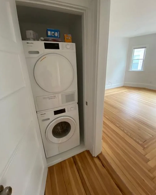 37 Spencer Ave, Powder House Square