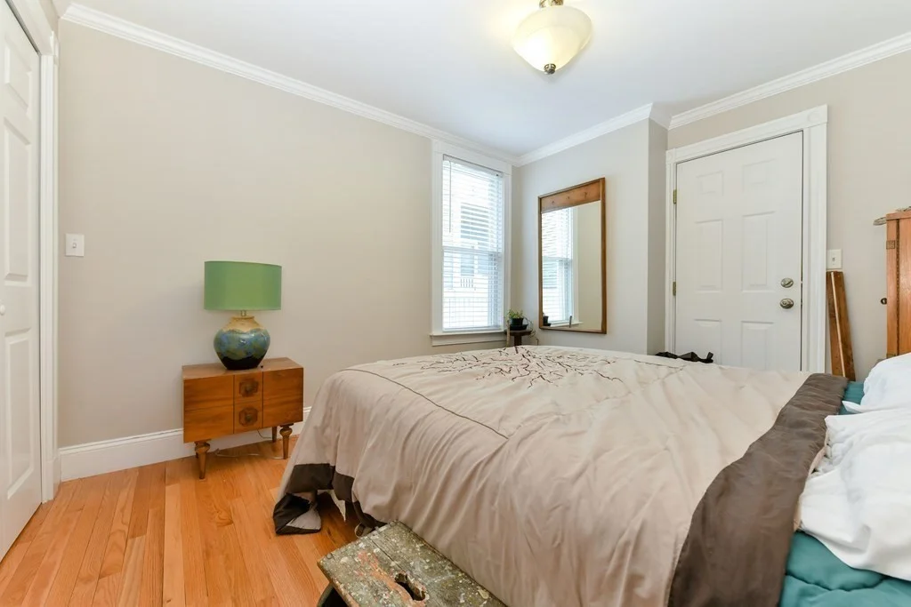 2 Monks St, South Boston