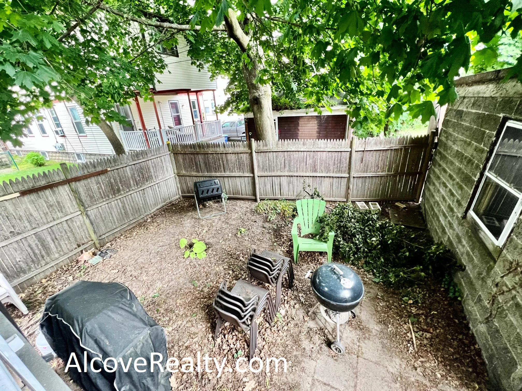 11 Leonard St, Tufts