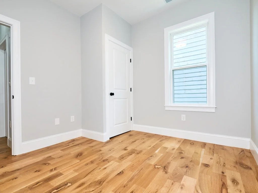 1114 Saratoga St, East Boston