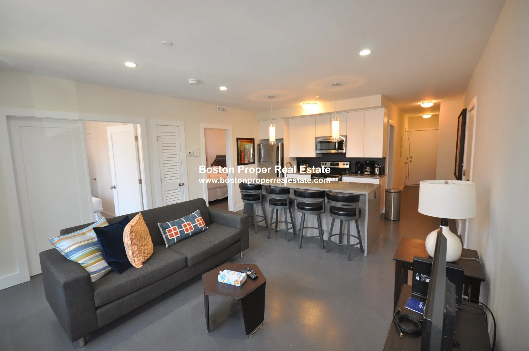 659 Massachusetts Ave, Roxbury