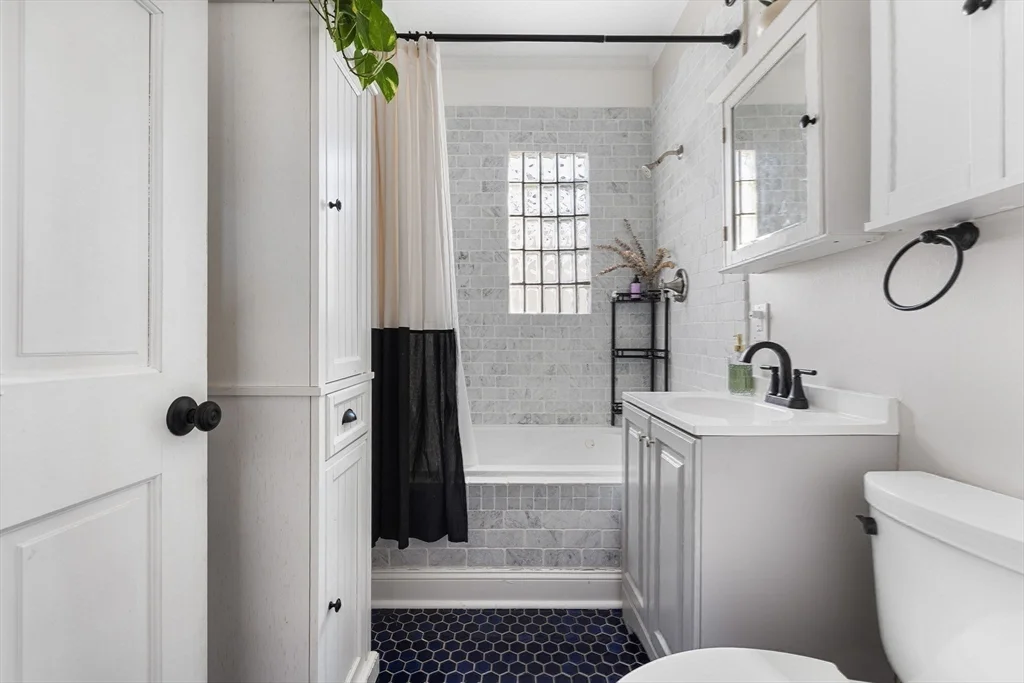 185 Savin Hill Ave, Dorchester