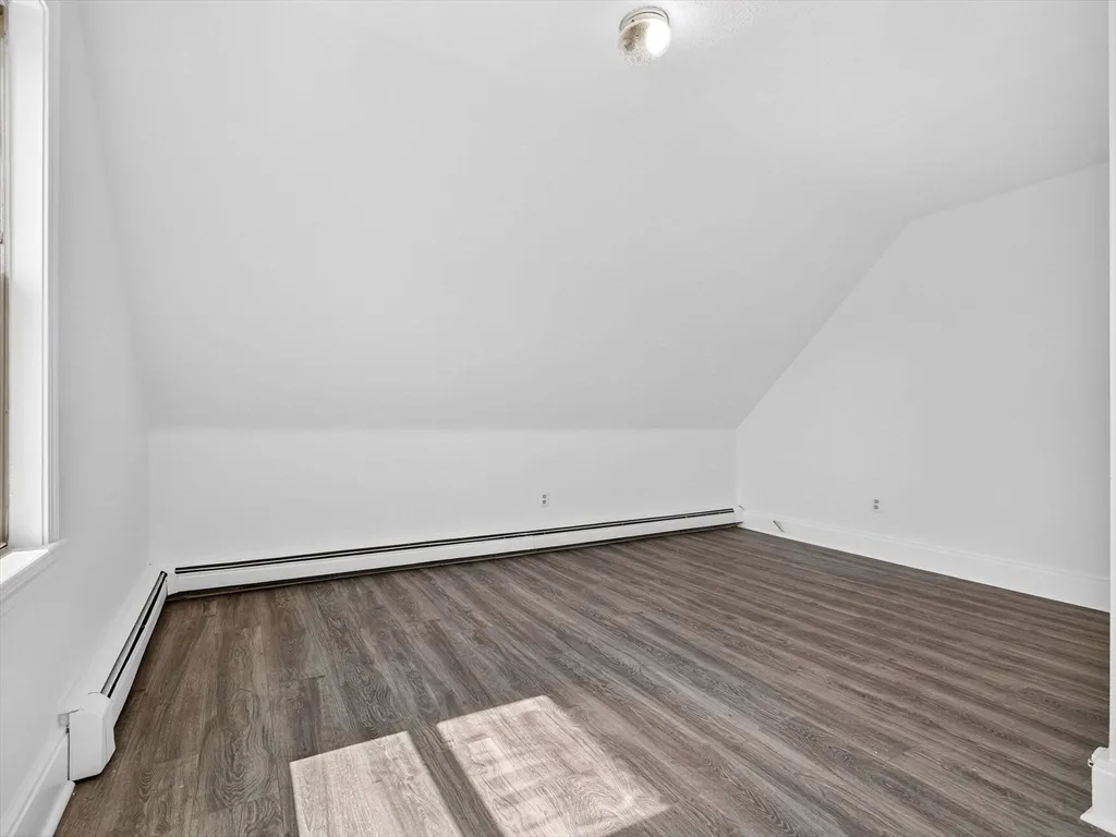 469 Medford St, Winter Hill