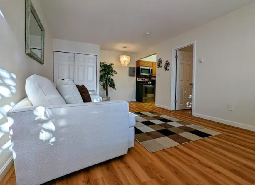 19 Arizona Ter, Arlington