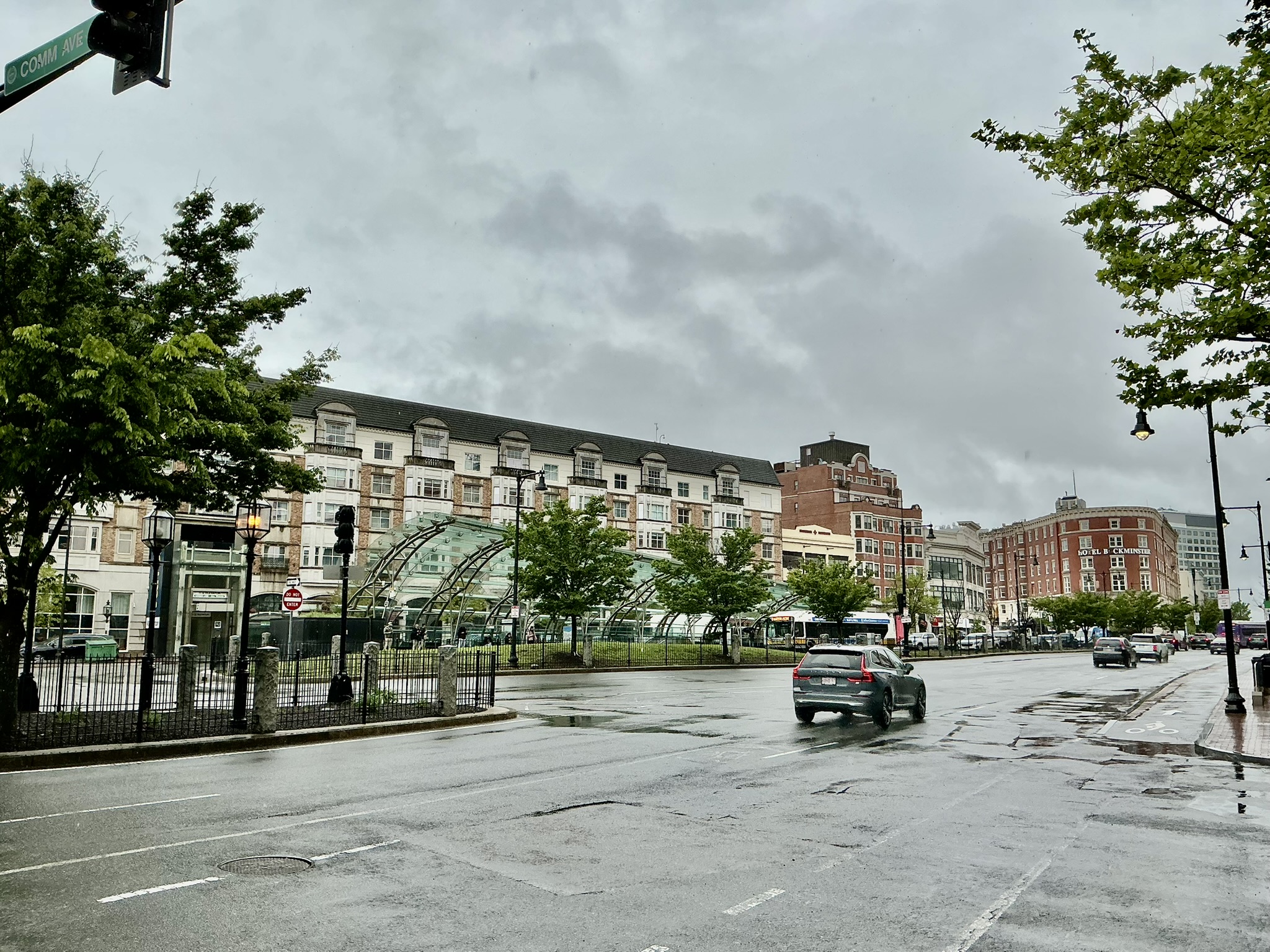 636 Beacon St, Fenway