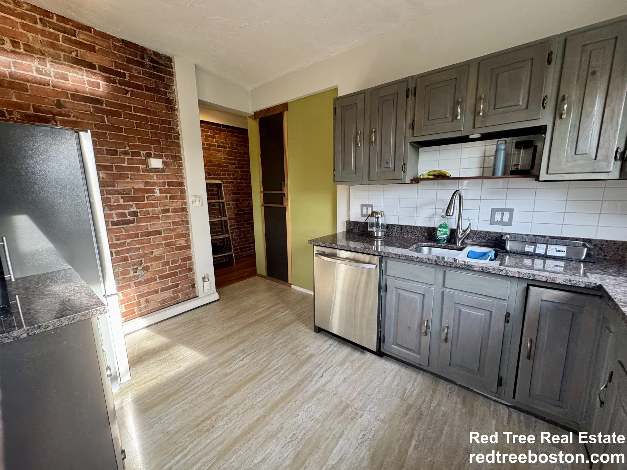 48 Kent St, Brookline Village