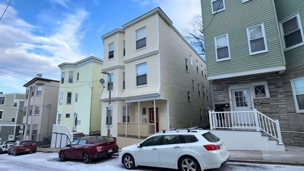 26 Darling, Mission Hill