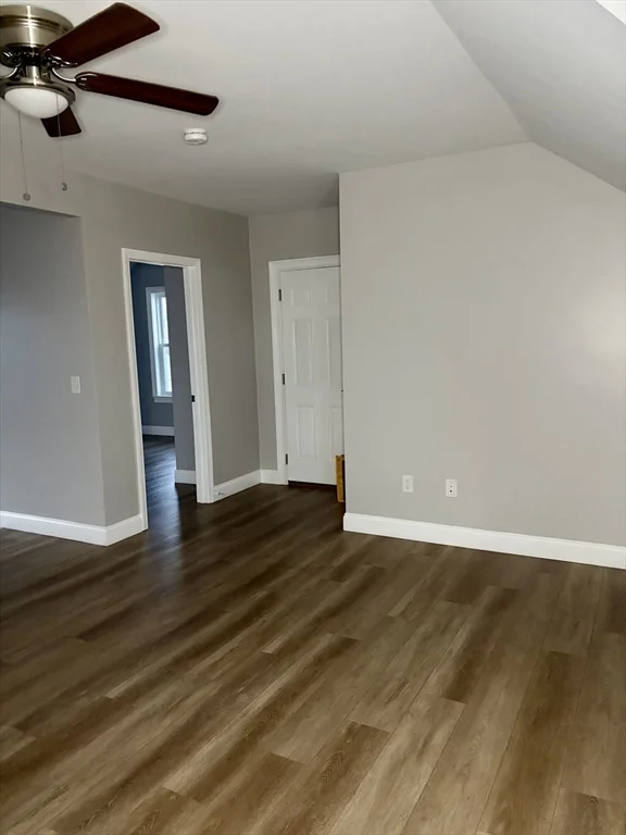 325 Snell, Fall River