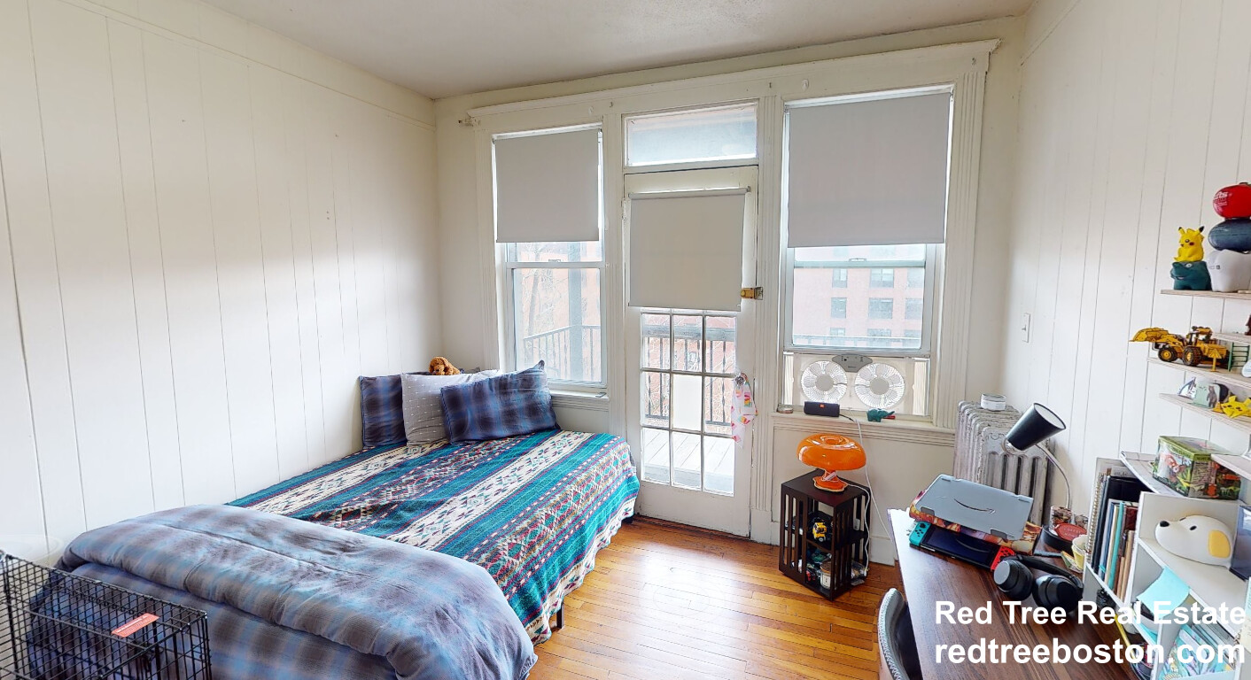 1630 Commonwealth Ave, Brighton