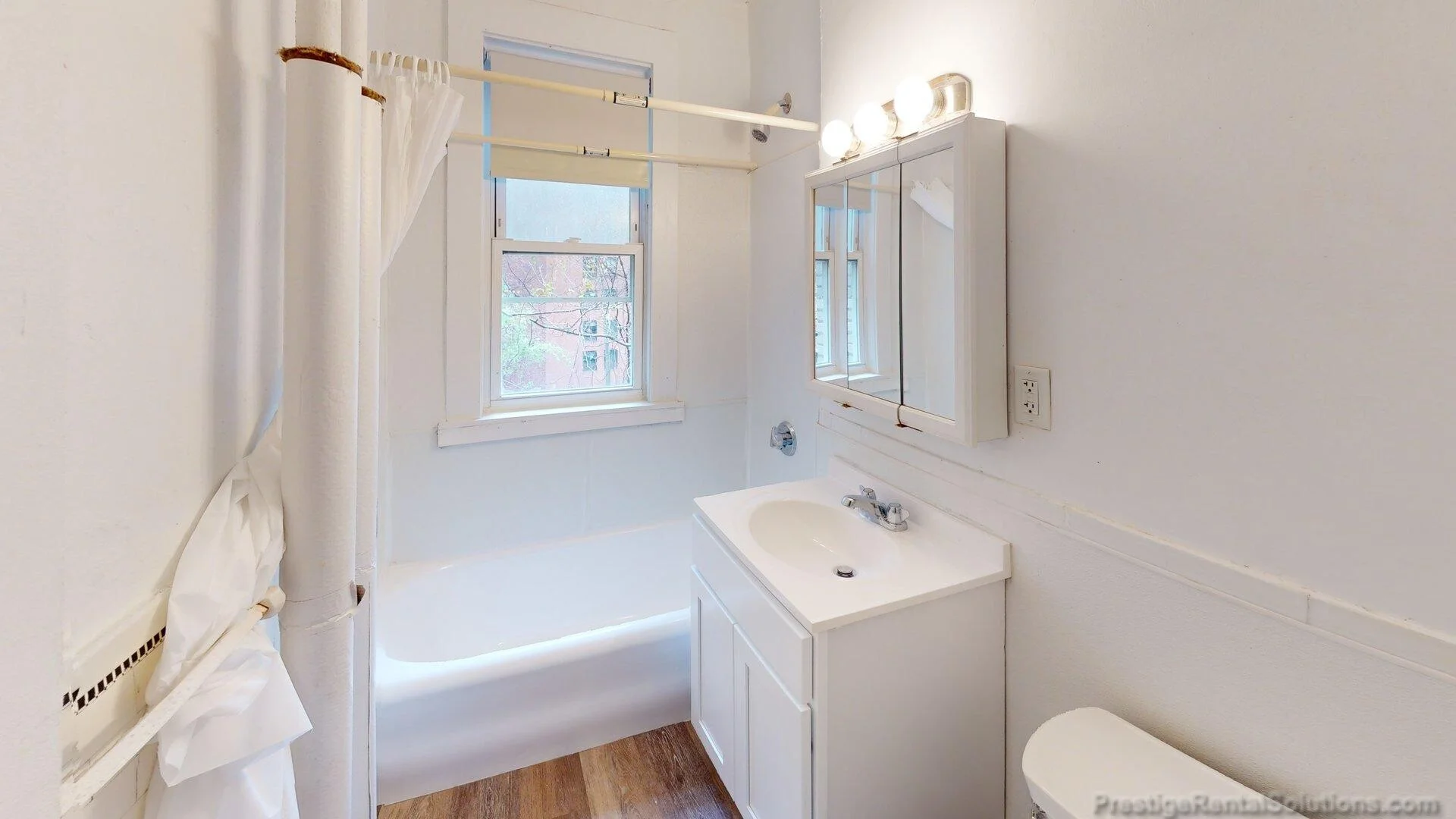 1626 Commonwealth Ave, Brighton