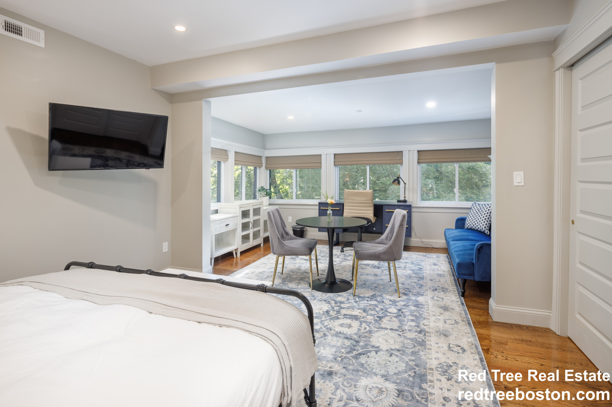 44 Winslow Rd, North Brookline