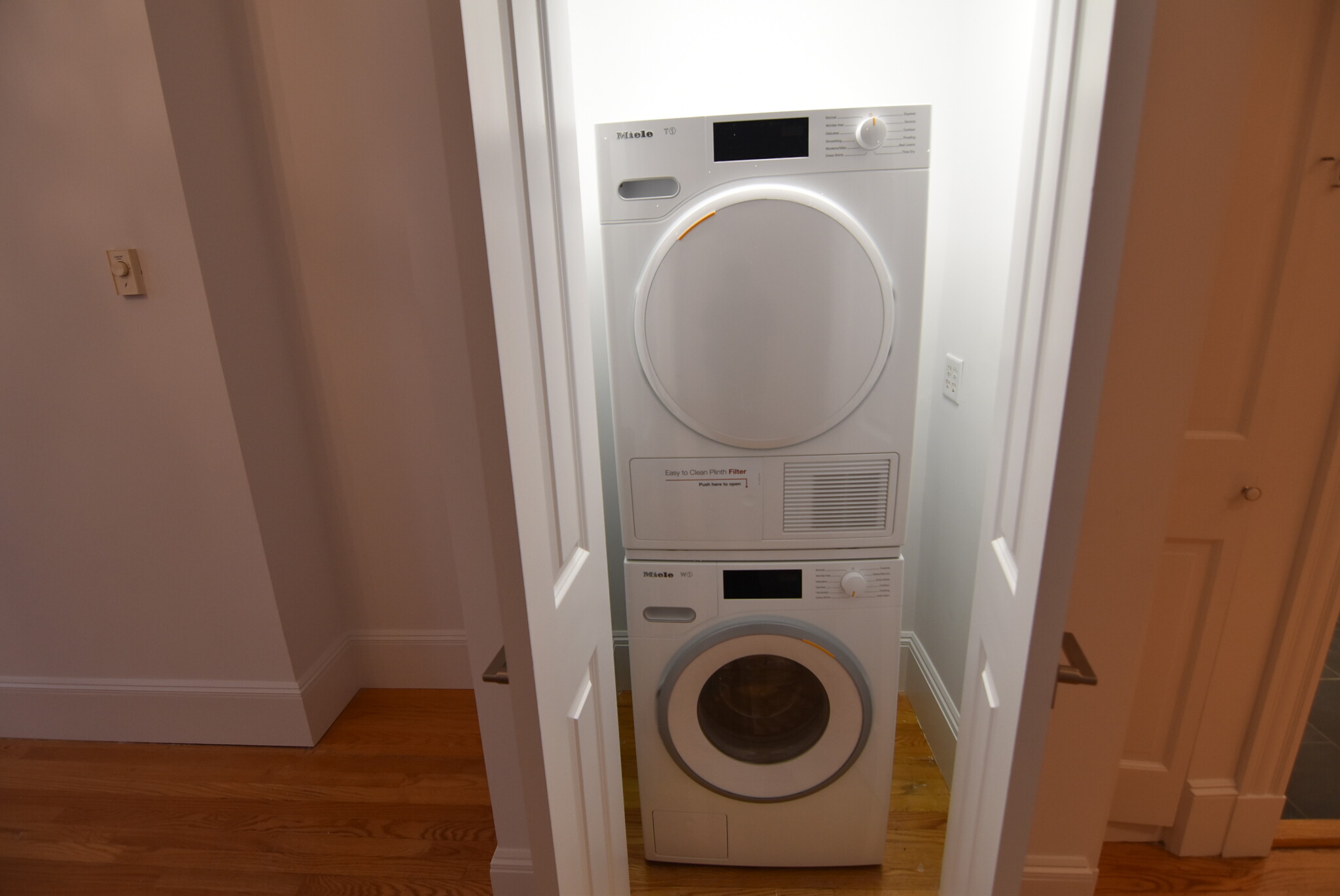 88 West Cedar St, Beacon Hill