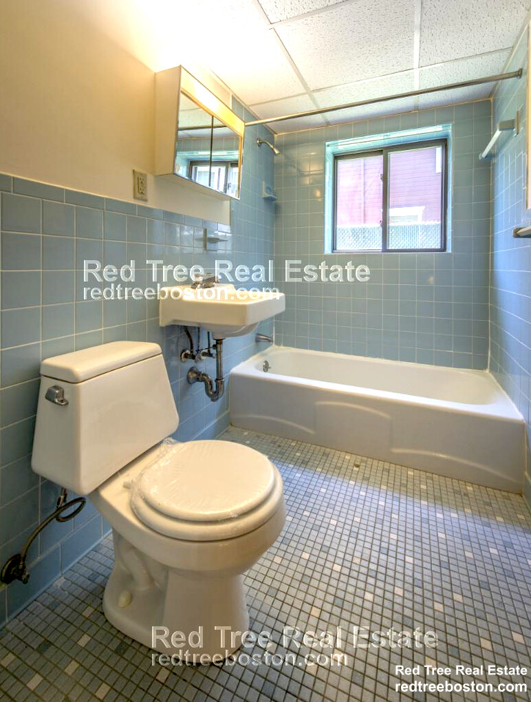 9 Chester St, North Cambridge