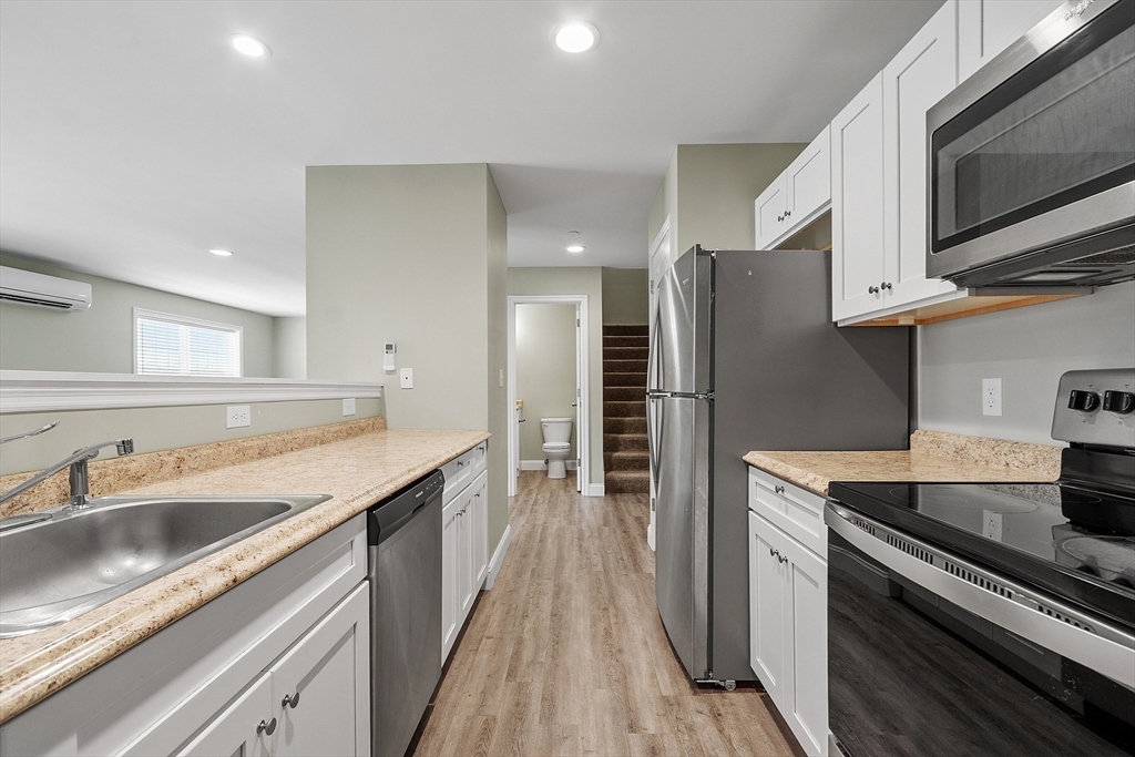 2 South Grove St, Bradford