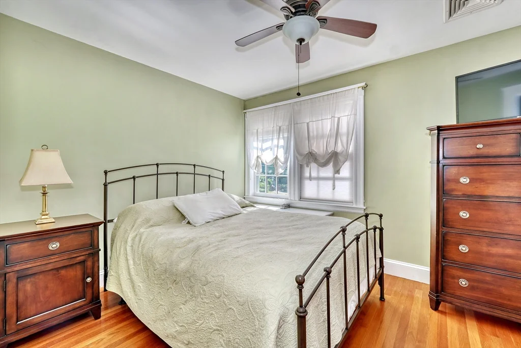 46 Goss Ave, Melrose