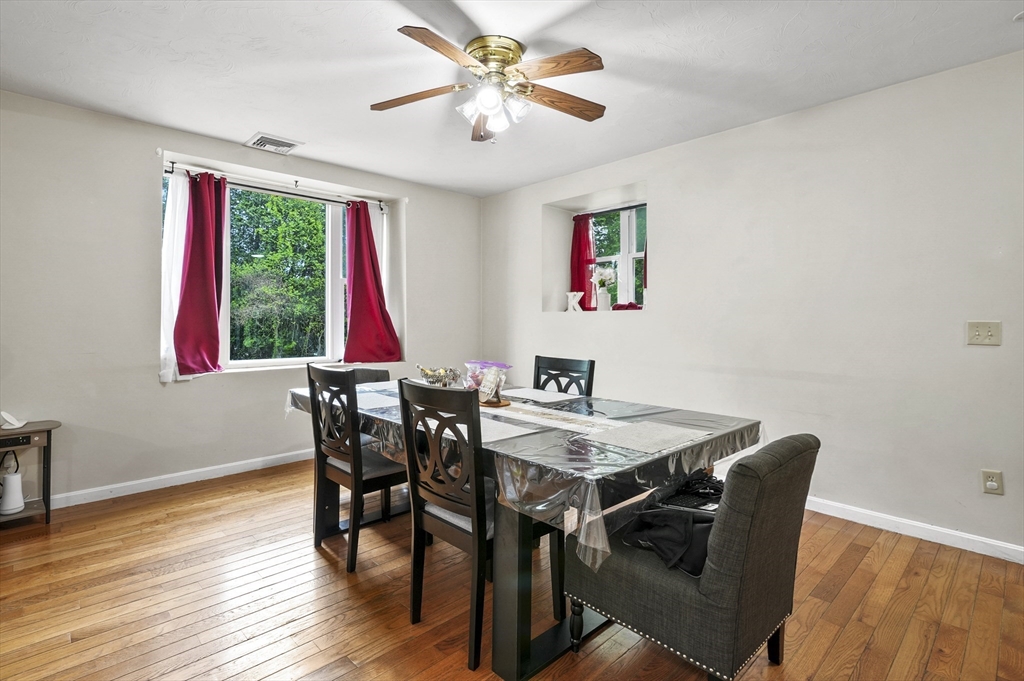 9 Gover Rd, Millbury