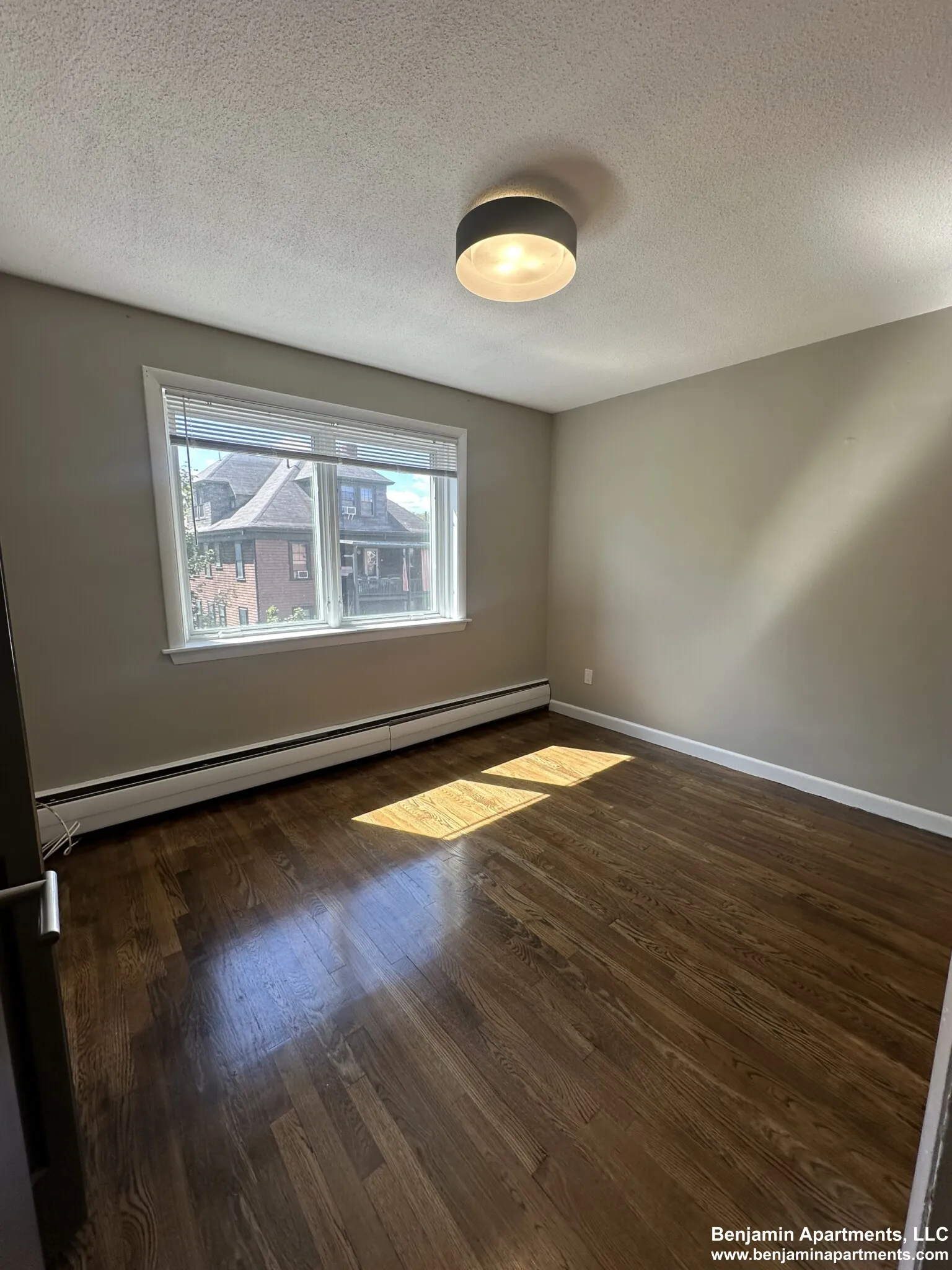 50 Evergreen St, Jamaica Plain