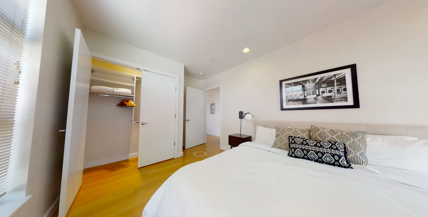 601 Albany St, South End