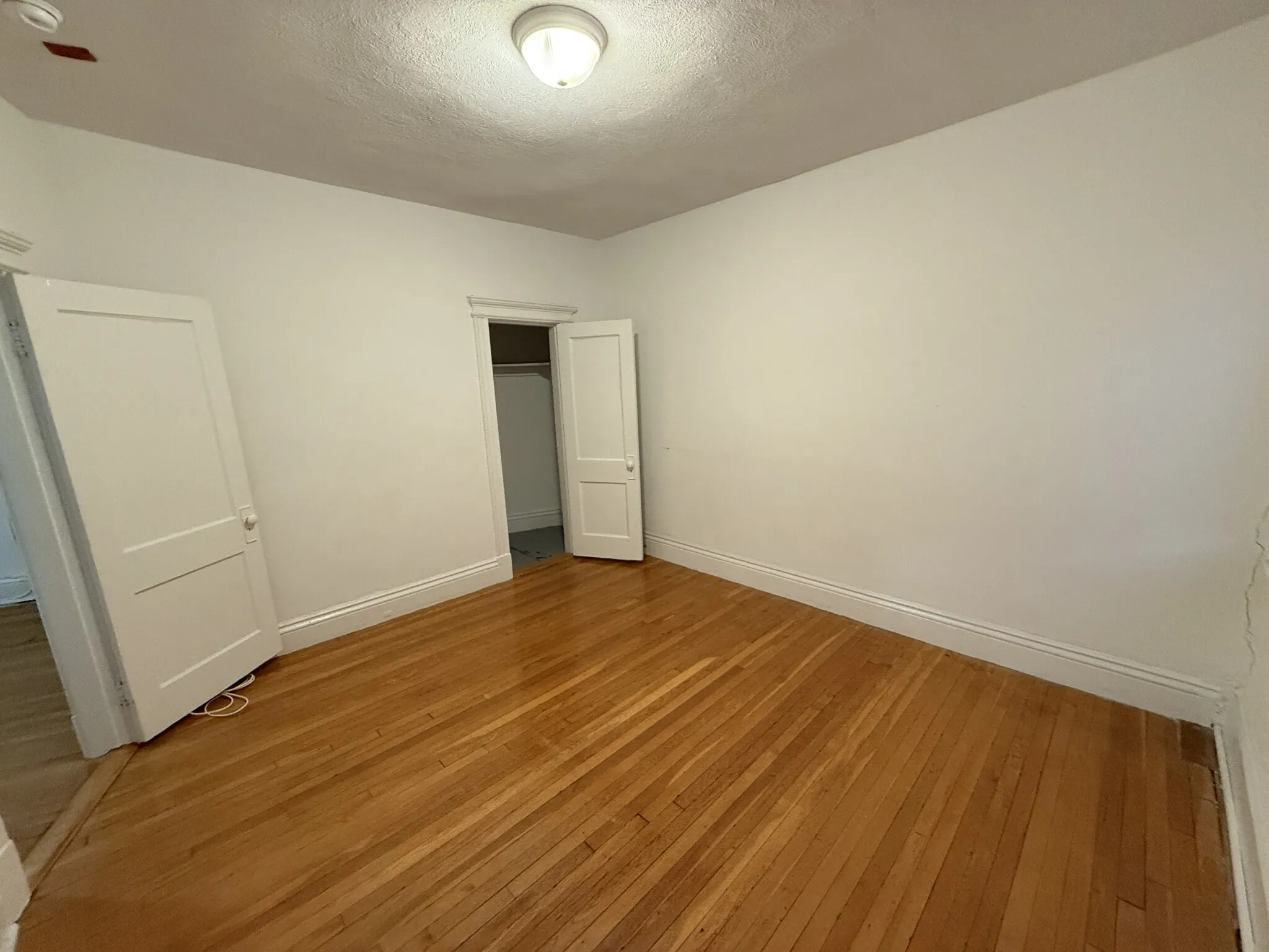 106 Queensberry St, Fenway