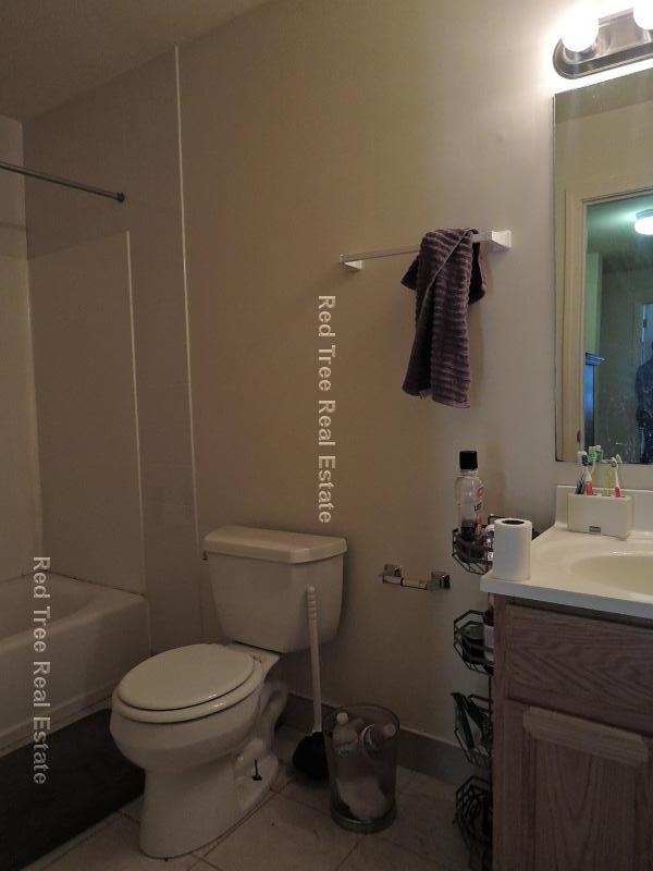 36 Raymond St, Allston