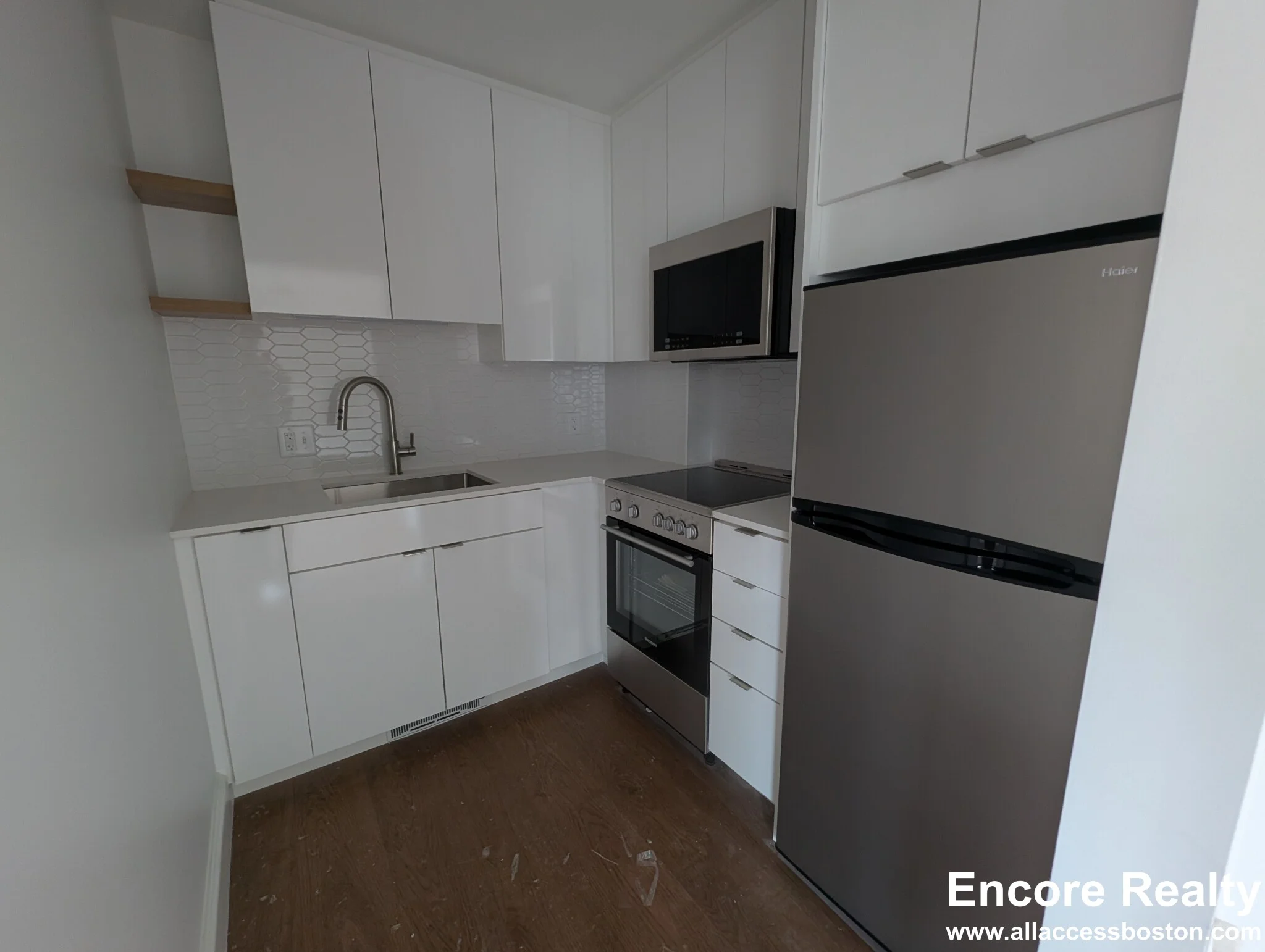 1200 Massachusetts Ave, Riverside