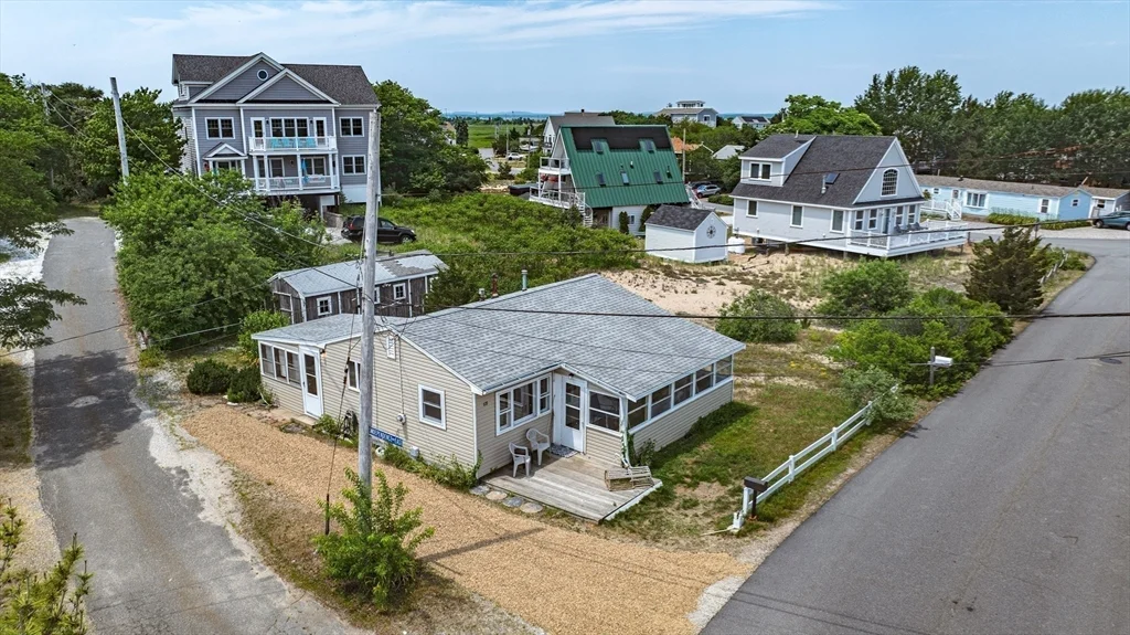 68 Southern Blvd, Plum Island