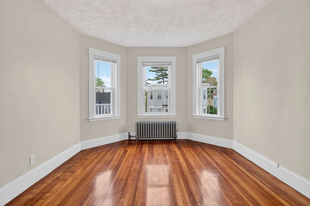 64 Topliff, Dorchester