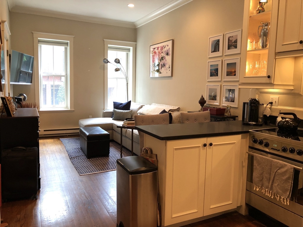 63 Appleton St, South End