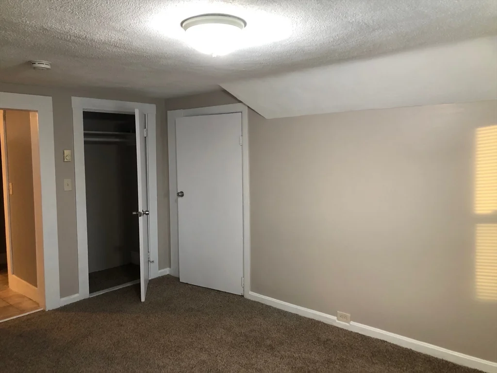 40 Central Ave, Everett