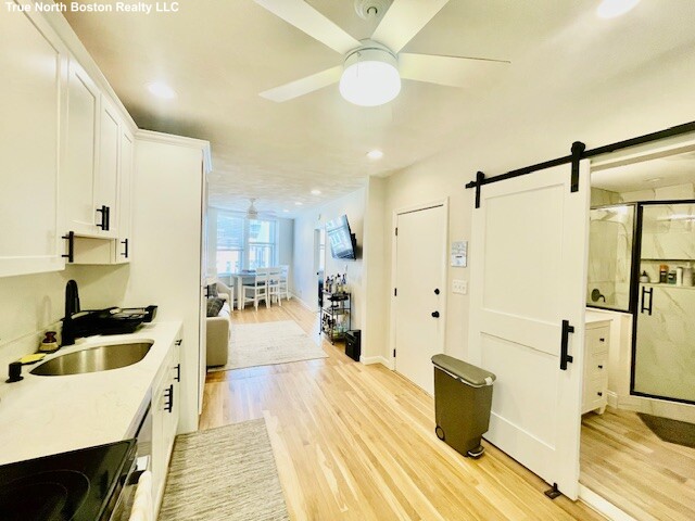 176 Endicott St, North End