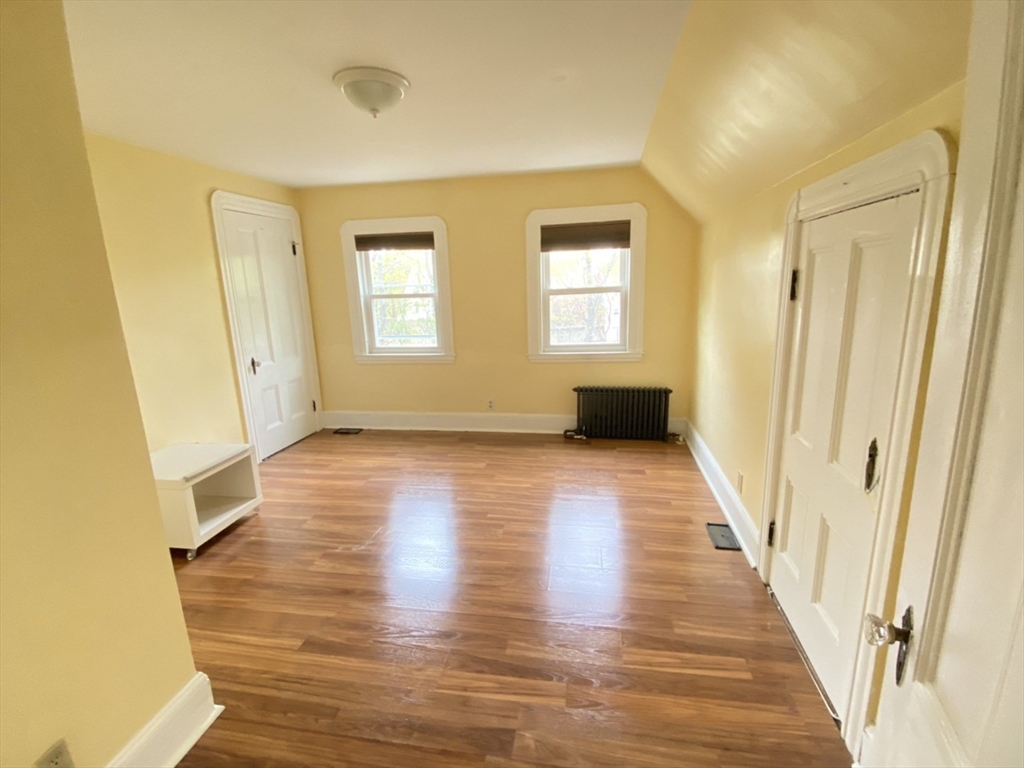 133 Mt Vernon St, Malden