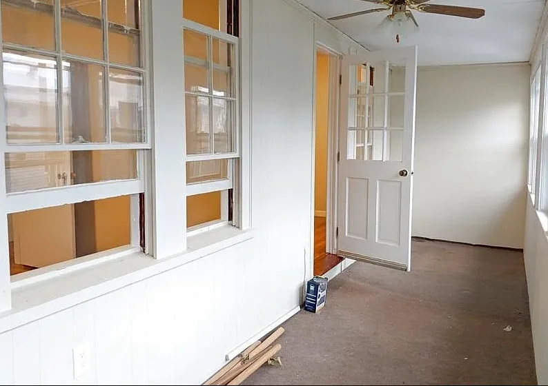 58 Buzzell Ln, South Medford