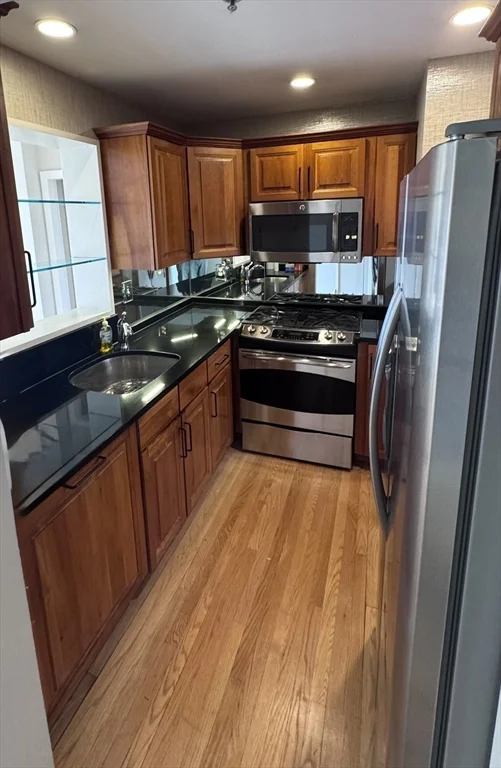 6 Canal Park, East Cambridge