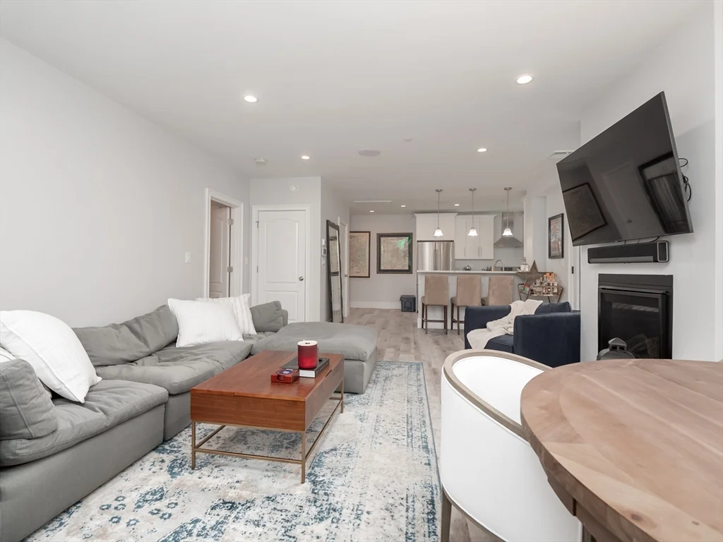 45 L St, South Boston